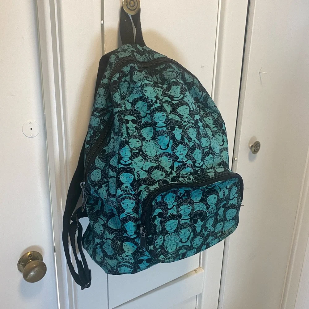 Backpack - Picture 1 of 3